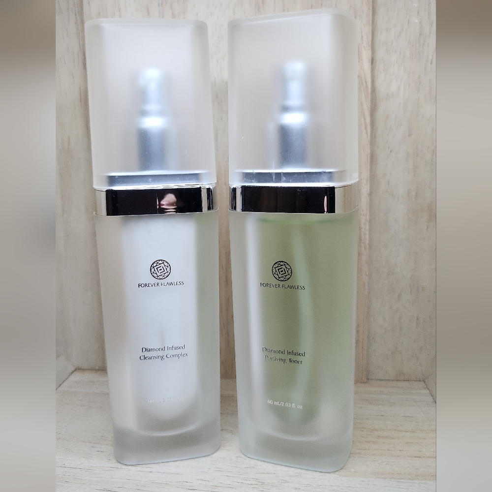 Duo Forever Flawless White Diamond Collection.